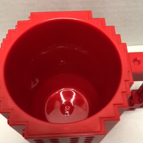 ThinkGeek Build on Brick Plastic Mug - Picture 2 of 4